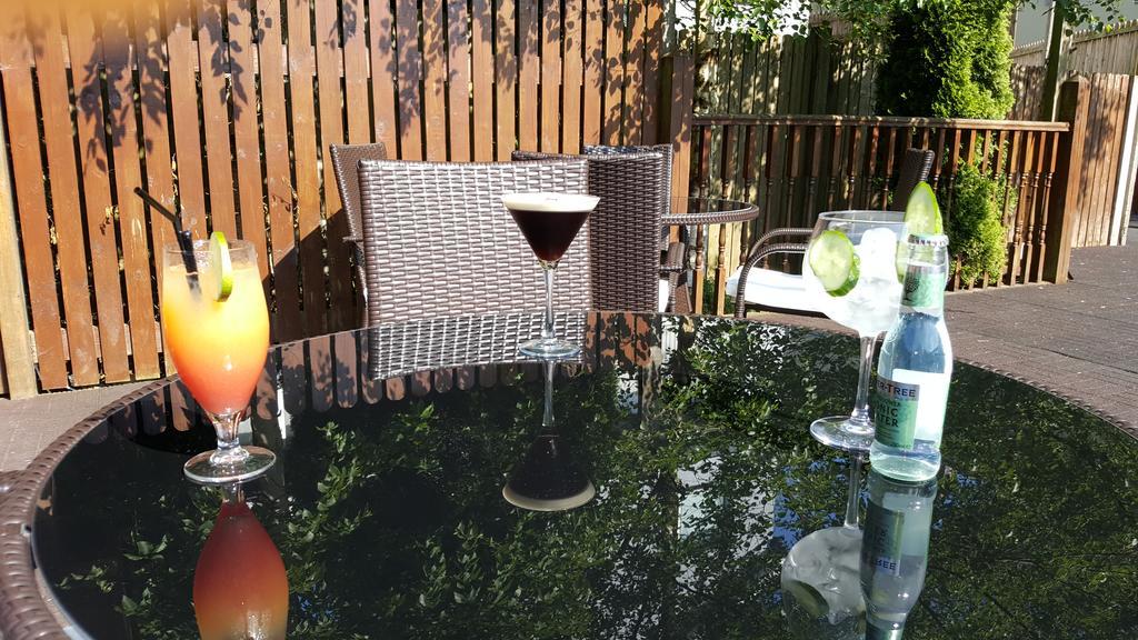 The Shirley Arms Hotel 카리크마크로스 외부 사진