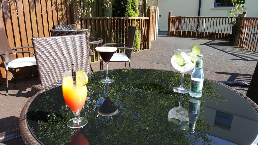 The Shirley Arms Hotel 카리크마크로스 외부 사진
