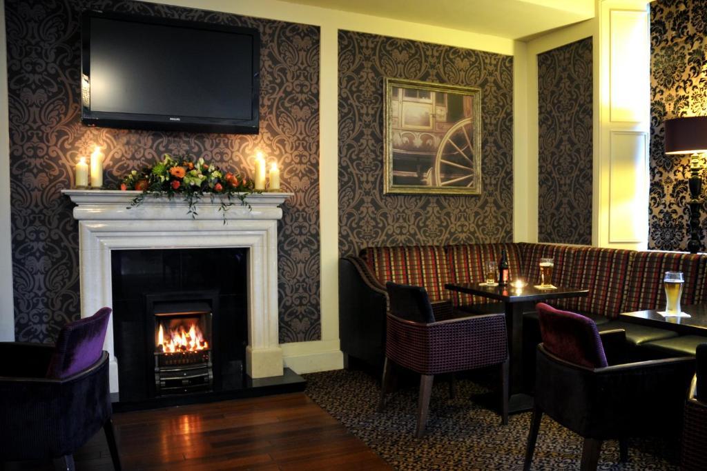 The Shirley Arms Hotel 카리크마크로스 외부 사진